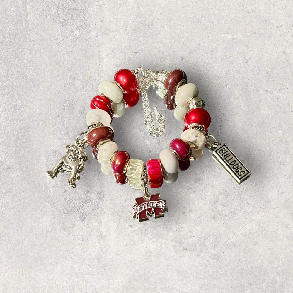 Mississippi State Bulldogs Charm Bracelet